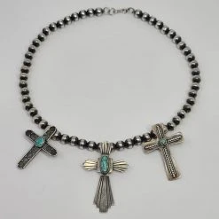 The Sparkling Spur Navajo Pearl Necklace With 3 Crosses Jewelry
