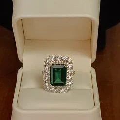 The Sparkling Spur Emerald & Moissanite Lab Diamond Ring New Arrivals