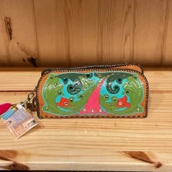 Bethβs Addiction Handbags/Belts/Accessories Vintage, Hand-Crafted Handbag