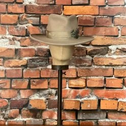 Promo ✔️ Double D Ranch - Adirondacks Trade Silver Hat Hats/Headbands/Scarves/Gloves ✨ 13 Double D Ranch - Adirondacks Trade Silver Hat Hats/Headbands/Scarves/Gloves