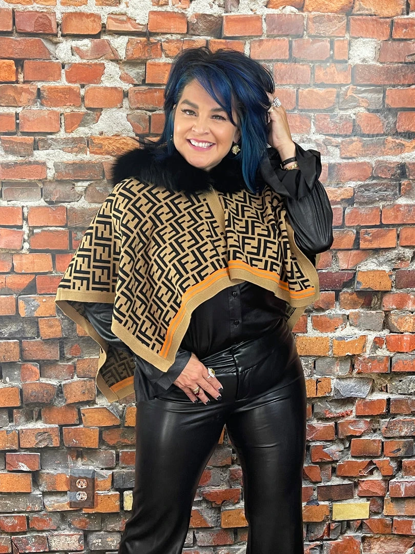 Brand new ๐ Oo La La Letter Pattern Short Cape With Fox Collar New Arrivals ๐ 4 Oo La La Letter Pattern Short Cape With Fox Collar New Arrivals