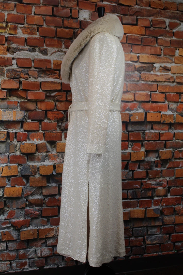 New 🔥 The Sparkling Spur Dazzling Long Sequined 🧥 Coat Jackets 🔔 8 The Sparkling Spur Dazzling Long Sequined Coat Jackets