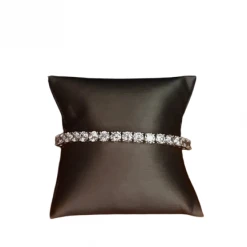 The Sparkling Spur 7