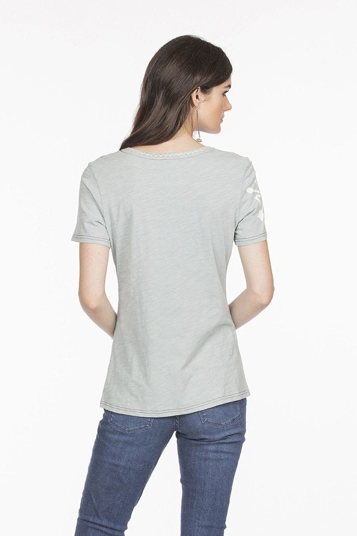 Flash Sale ❤️ Double D Ranch Wear Vaquero Guest Ranch Tee Tops 🥰 6 Double D Ranch Wear Vaquero Guest Ranch Tee Tops