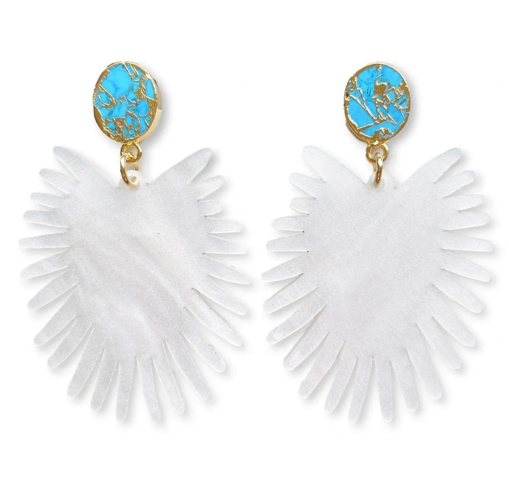 Deals ๐ Brianna Cannon Spray Palm Earrings - White Pearl Acrylic W/gold Plated Turquoise ๐คฉ 3 Brianna Cannon Spray Palm Earrings - White Pearl Acrylic W/gold Plated Turquoise