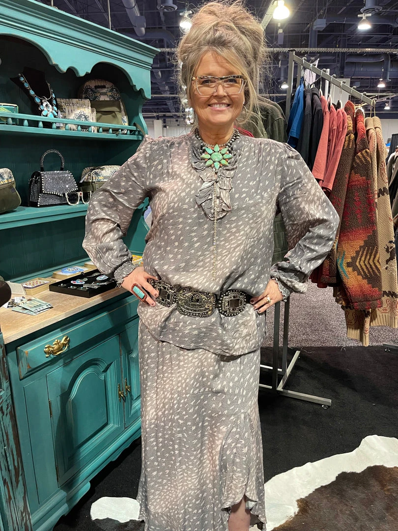 Cheapest ๐งจ Double D Ranch - Banff Collection Winter Axis Blouse ๐ 3 Double D Ranch - Banff Collection Winter Axis Blouse