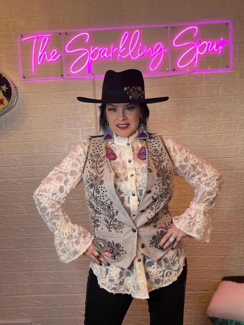 Hot Sale 🎁 Double D Ranch - Banff Collection Whiskey Jack Vest 🛒 3 Double D Ranch - Banff Collection Whiskey Jack Vest