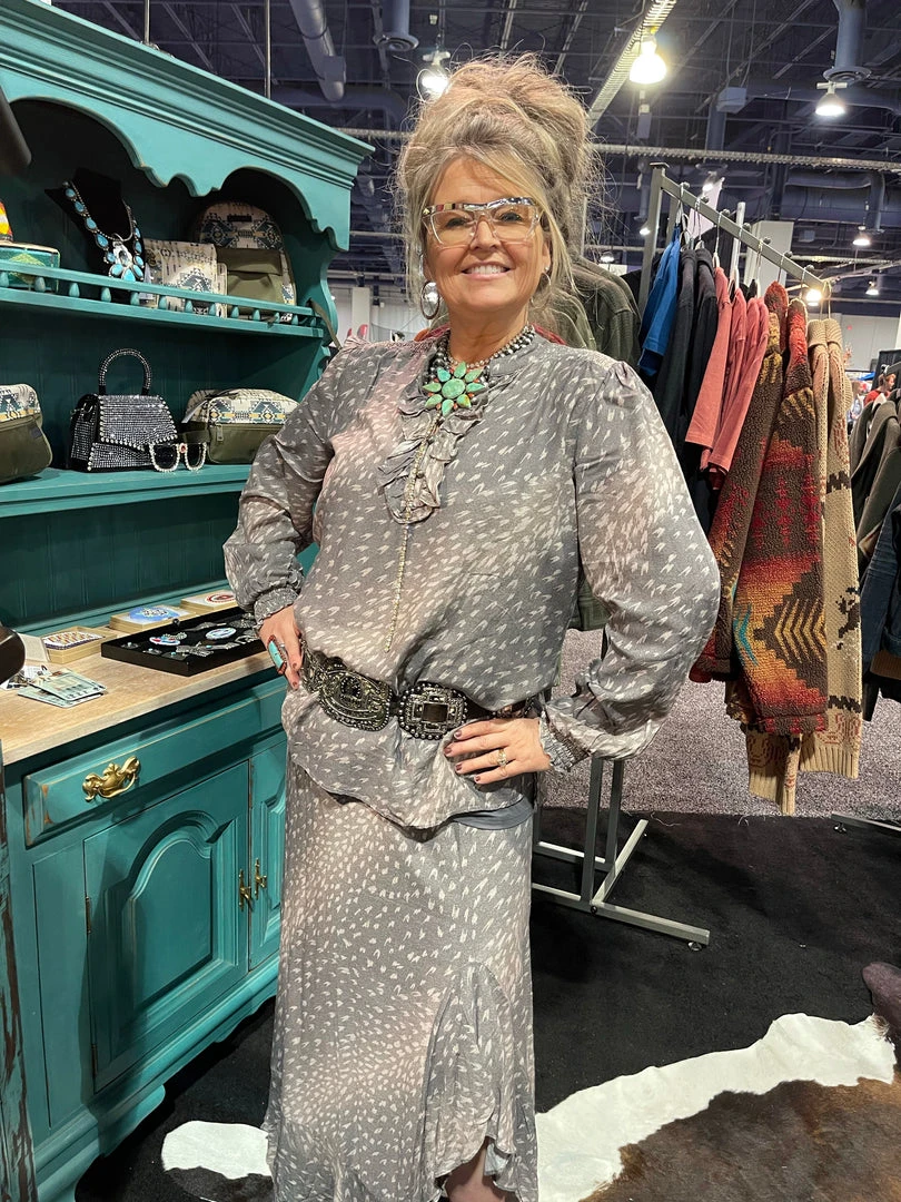 Cheapest ๐งจ Double D Ranch - Banff Collection Winter Axis Blouse ๐ 8 Double D Ranch - Banff Collection Winter Axis Blouse