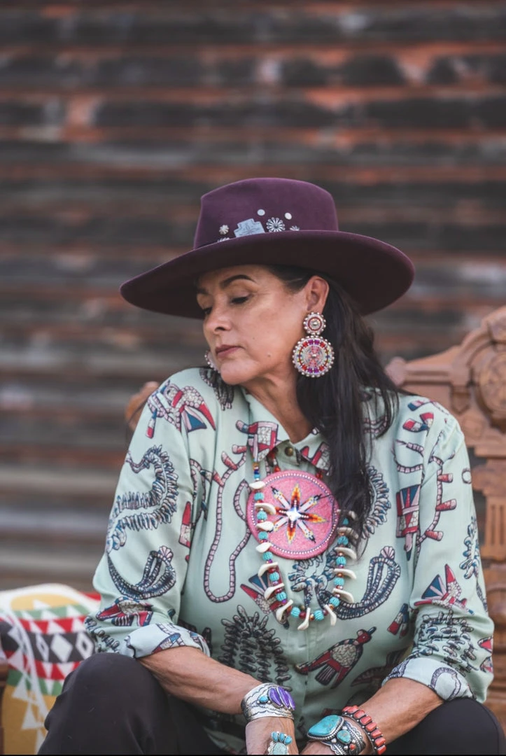 Promo π₯° Double D Ranch Pueblo Top TIFFIANY'S CLOSET π₯° 3 Double D Ranch Pueblo Top TIFFIANY'S CLOSET