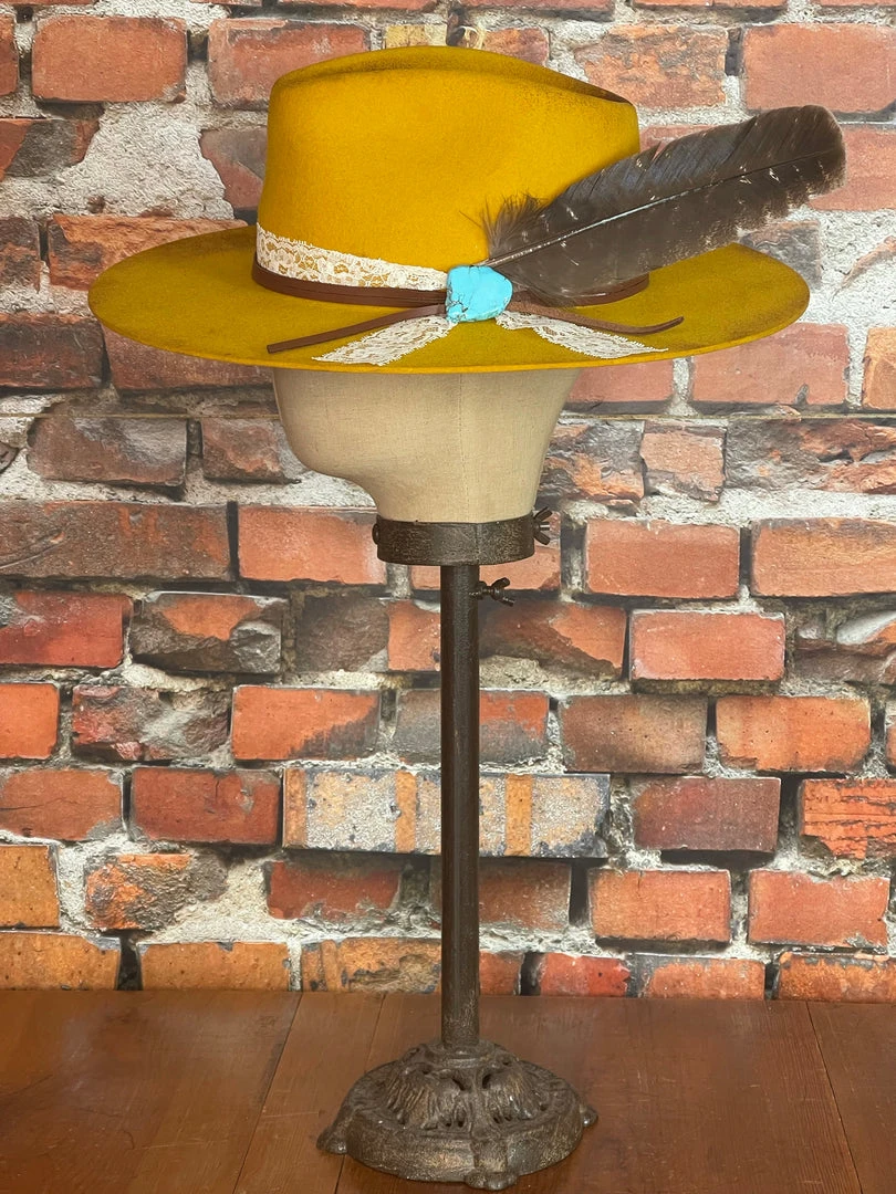 Budget ๐ Charlie 1 Horse Smoke Show ๐คฉ 3 Charlie 1 Horse Smoke Show